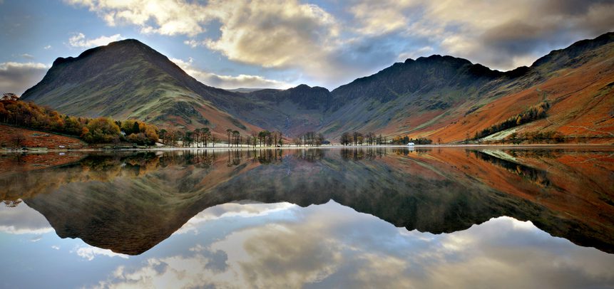 lake district in november, lake district weather in november, what to do in the lake district in november, ake district breaks in november, lake district events in november, walking in the lake district in november